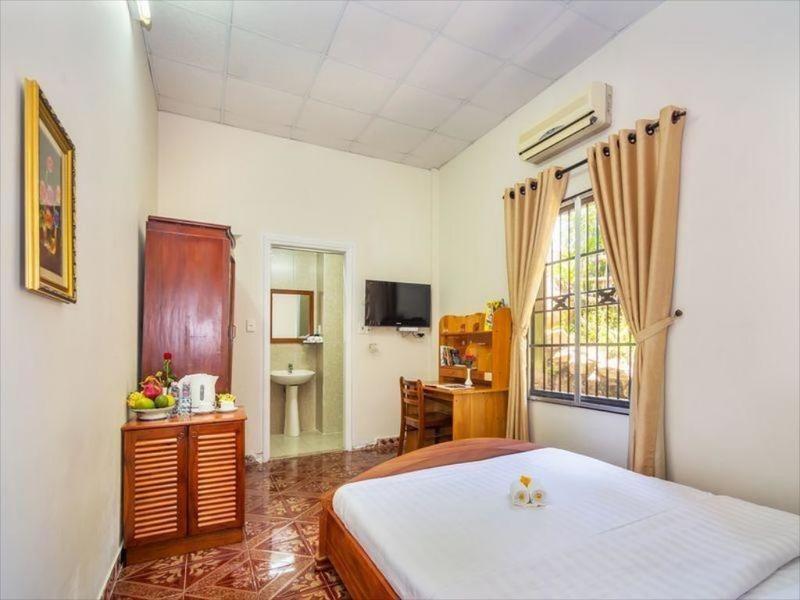 Garden Aroma Homestay Хойан Экстерьер фото
