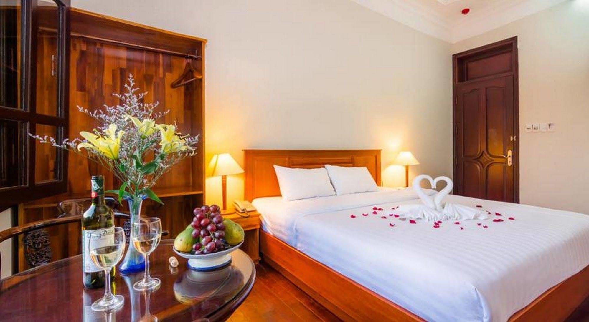 Garden Aroma Homestay Хойан Экстерьер фото