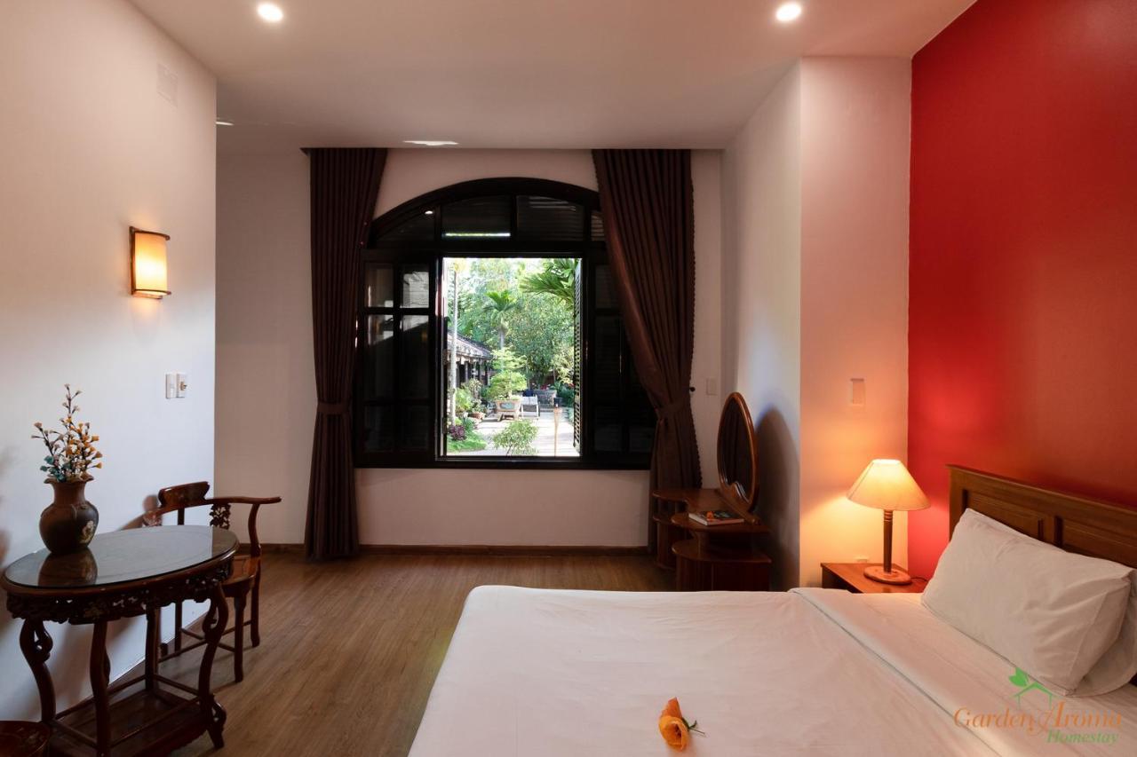 Garden Aroma Homestay Хойан Экстерьер фото