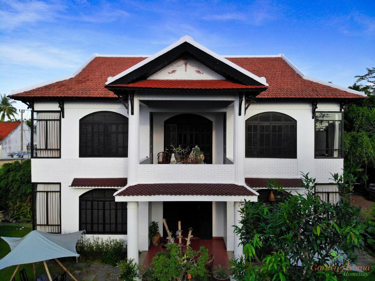 Garden Aroma Homestay Хойан Экстерьер фото