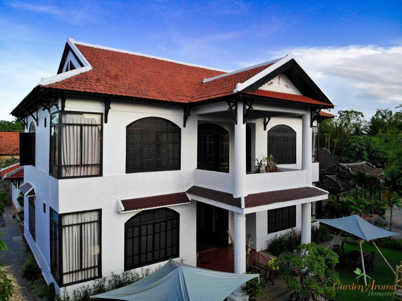 Garden Aroma Homestay Хойан Экстерьер фото